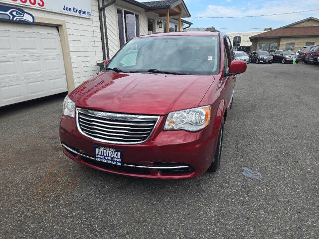 chrysler town & country 2016 2C4RC1AG2GR238612 image chrysler town & country 2016 2C4RC1AG2GR238612 image